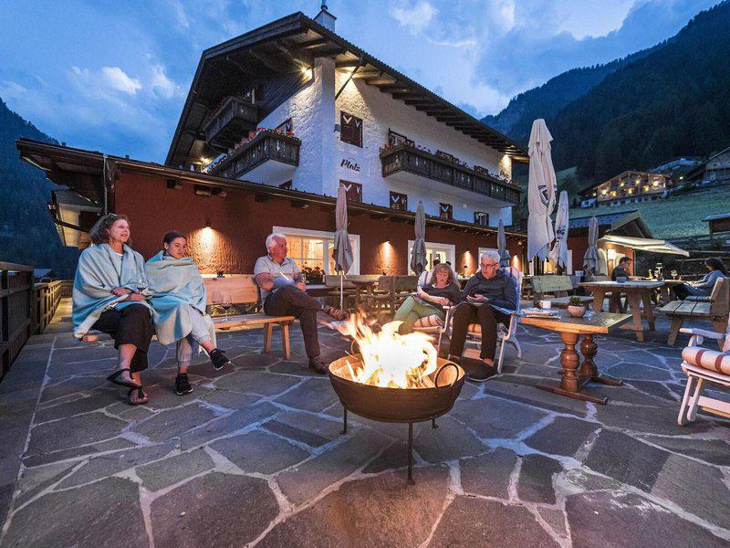 CC5B432E3996071DCE4833A0A41903BD