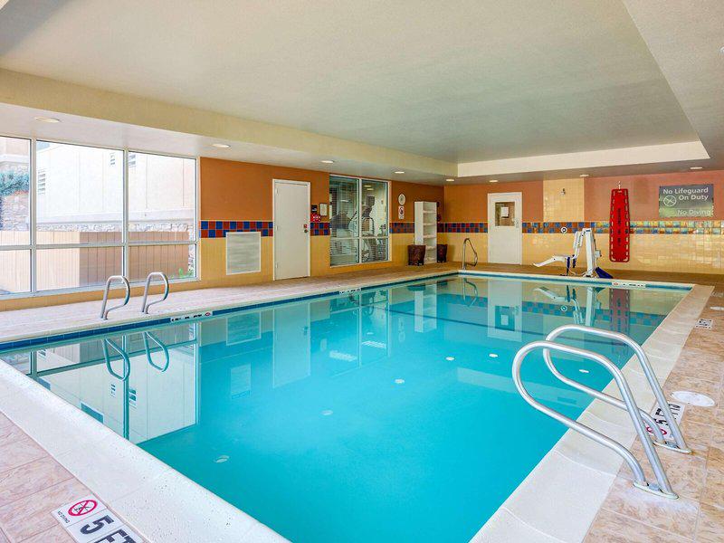 73BA323B9F66F8735C3B7E518FD1CEAE