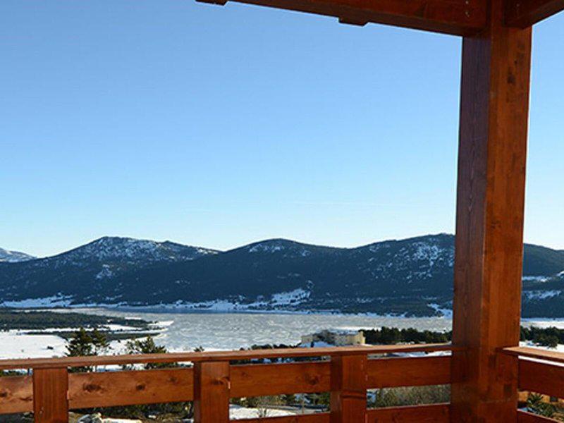 ABACA78AB04A76CE5FE65C72971ACF24