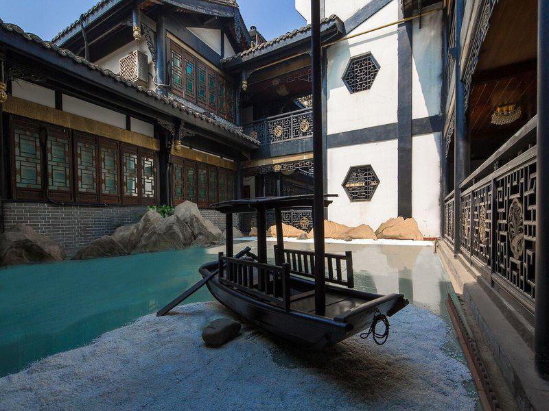 C84EA3EB6AE85FC26AF29C9F196D01C2