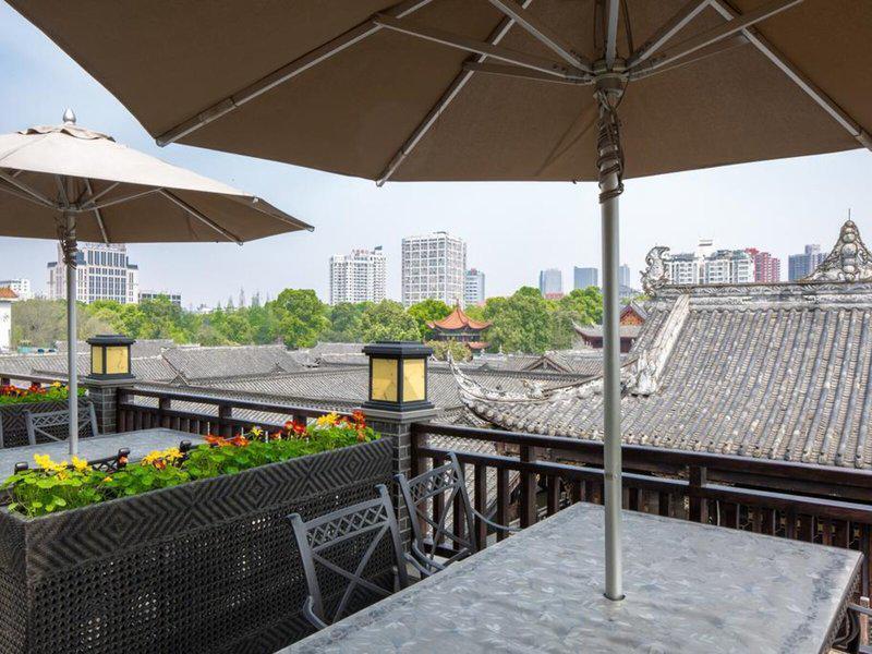 80ECD9B0E3DDBE3EAC7F5697717E6F6F