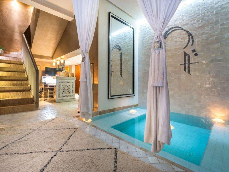 4D3AA23B44E5C42A37254181B0F9C132