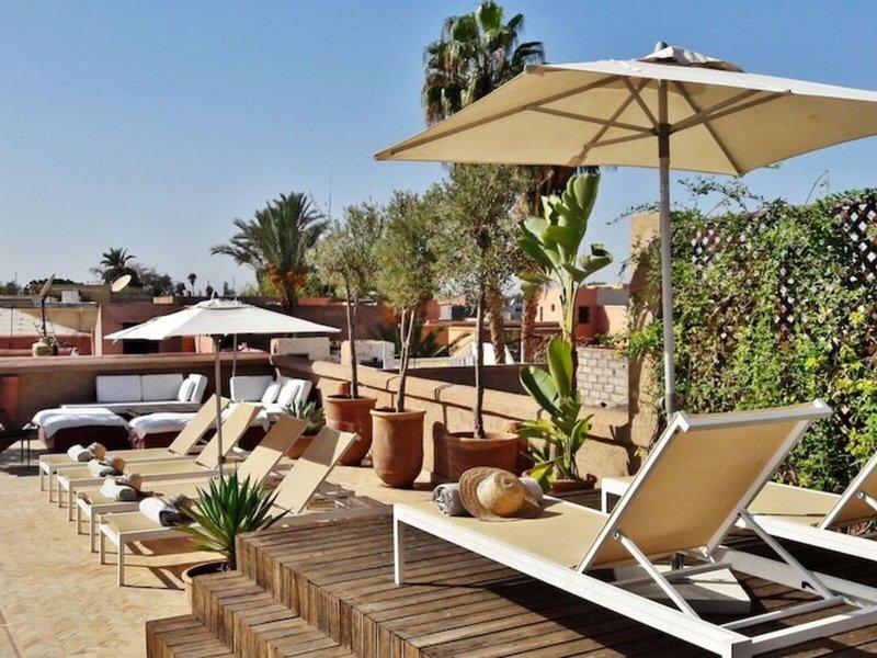 2C698BAA1655EE7750CD1181E6E5CEC6