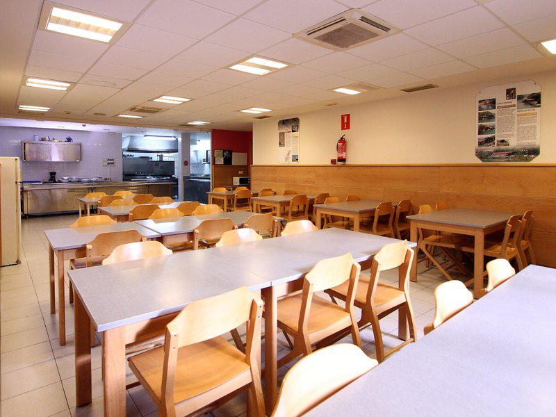 D3C385BF78F6CE2F21B4A08040B286D8