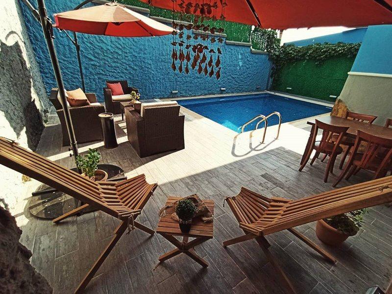 5F58EE978E8C6B72FAC5C3D086E3AB43