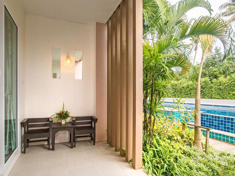 E4986B5A5CC7AE8FF94543C87678740C