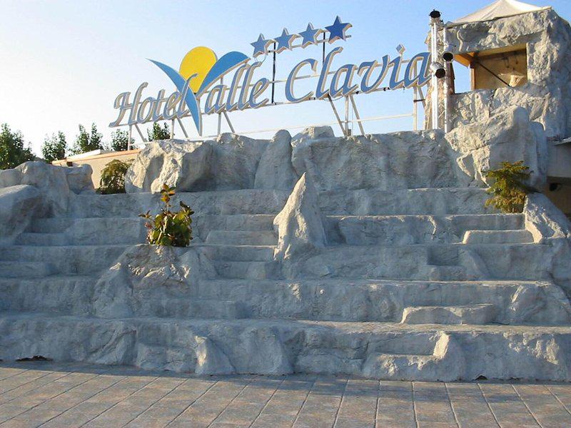 C4F39DD2E3BAE216F46AC01BF0B8BDB0