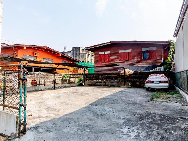 EE3DF7292563B3CA8640970C47639BFE