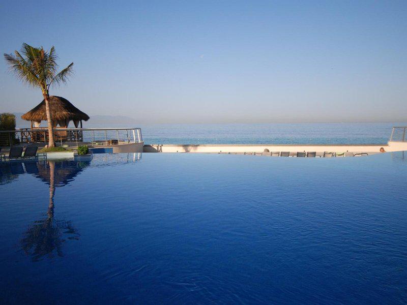 A5F6A1A2A3168E44E8EDCCD23BABBB45