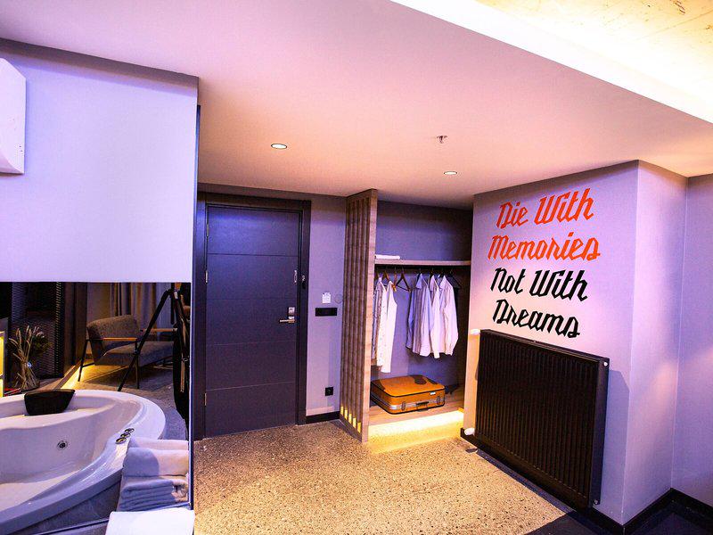 370135A420474F2A20FEBDA539D5941E