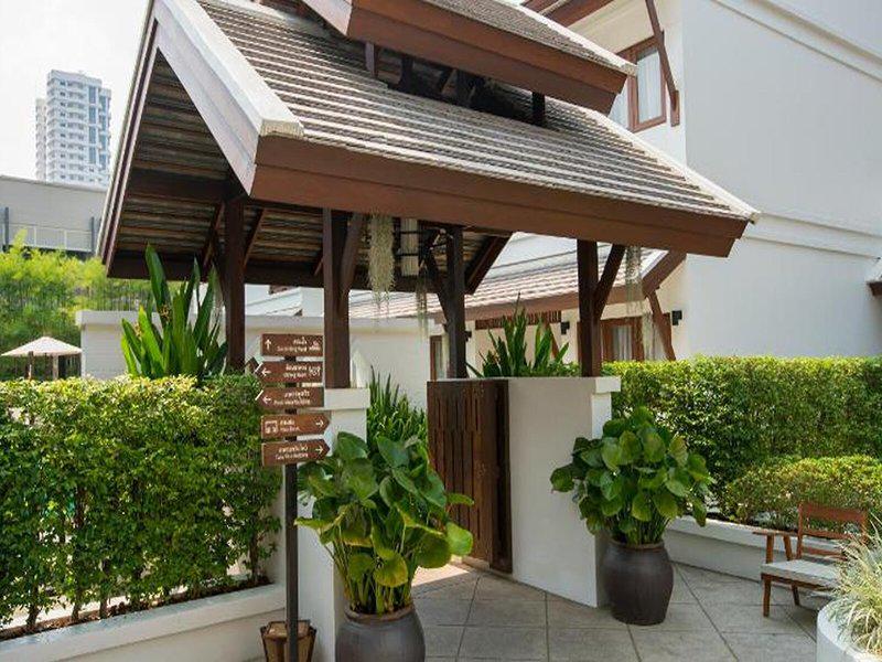 6C2E9C528BAEA77CC5B6365BE069E6EF