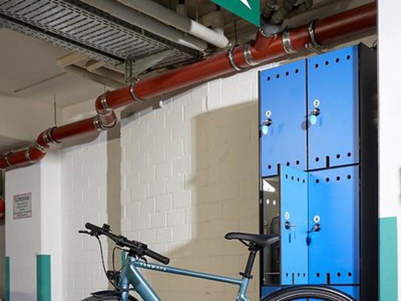 21FC41FEBD36B435BC38E3DD3ECB937B