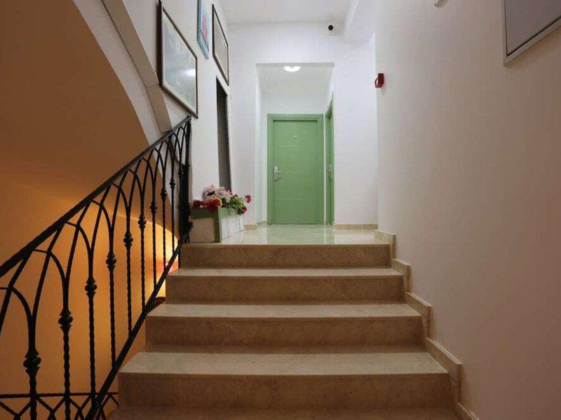 382807C4214781ABC2D0B78BC72F0982