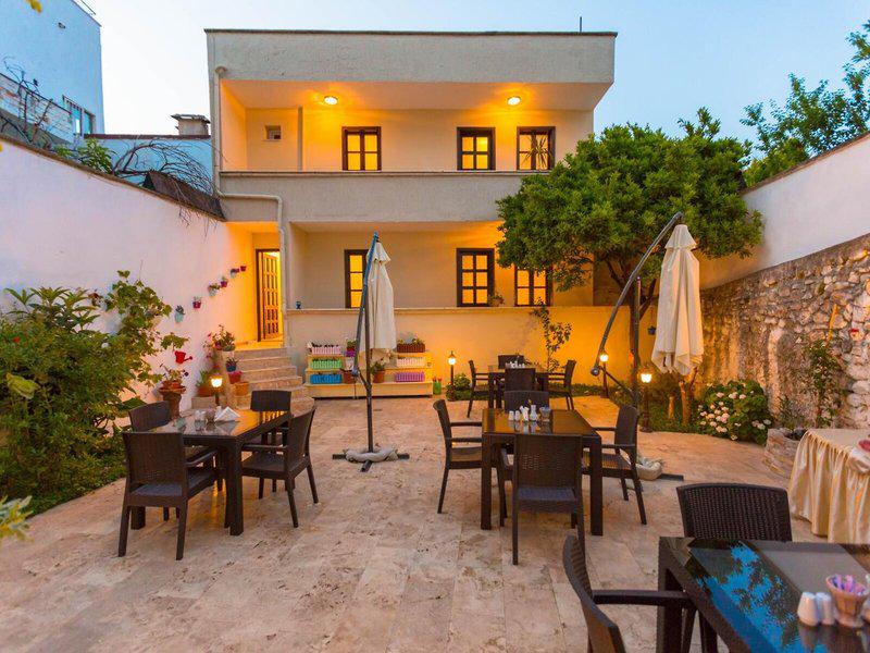 BBB1CCE55EDEB4BD22FA69632AC00083