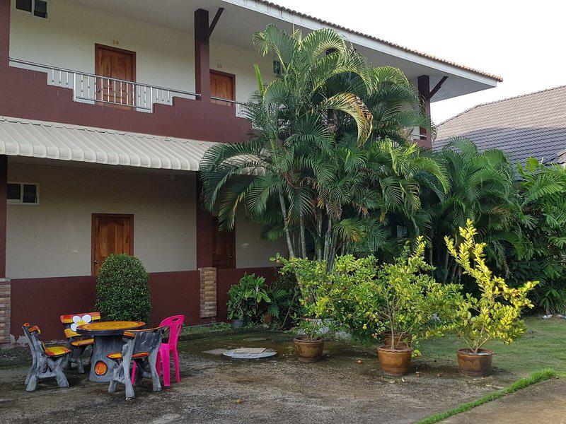 5C318DEC3334624B30AAB6628A7025A5