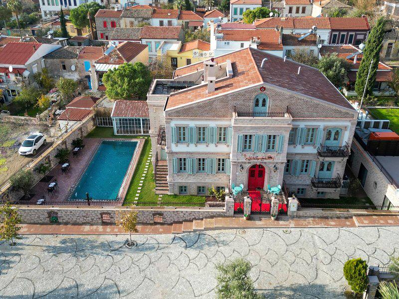 984038F8655337E05B09D1FEB345D5D9