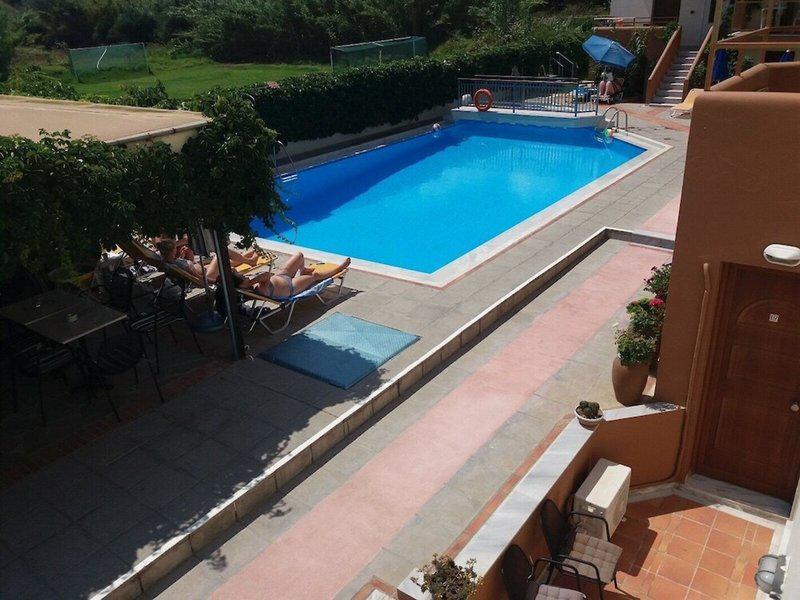 E754DA16E8751924EC0C6AC5A7DD20D5