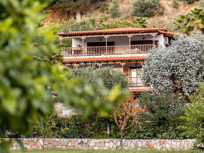 B632A2D67087ED421233D8A45C0520E9