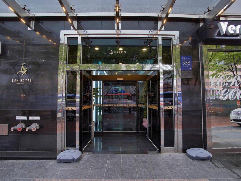 65CBF9C0775D197B6023EB482CFDD2B5