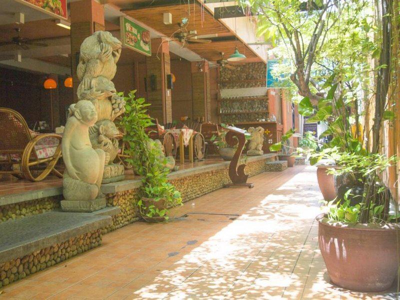 B4EBBF40C4F77233C694B6B4AB79260F