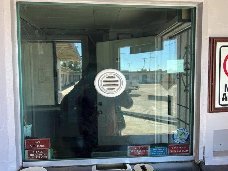 B84B884A8936216F7852651F48832228