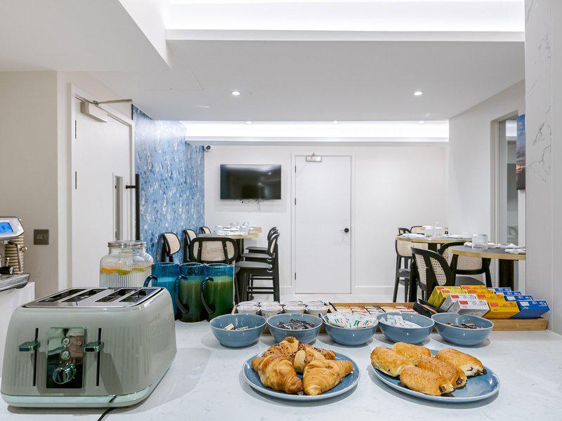 C49A85B042FE1CDBF6978878A64F4E4C