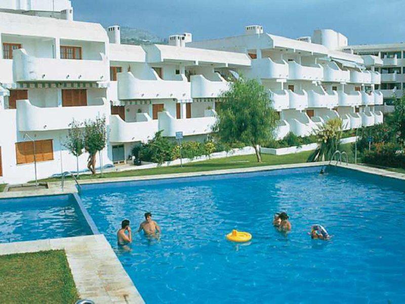 40BA557275F7C436E96933798CAEBE1F