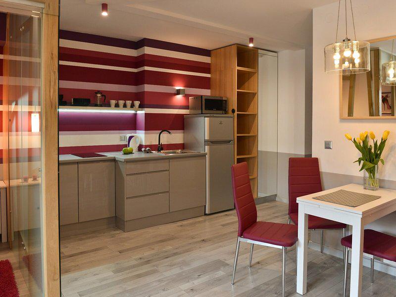 09CE3A11EAA0CB1423BF4A7A9972D5FF