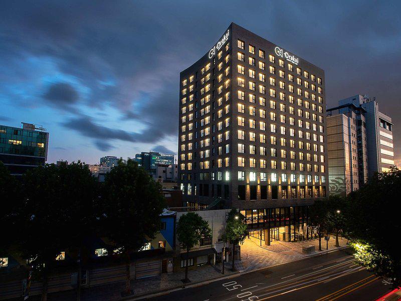 85250C1B83EAD827FC3824785410A2B9