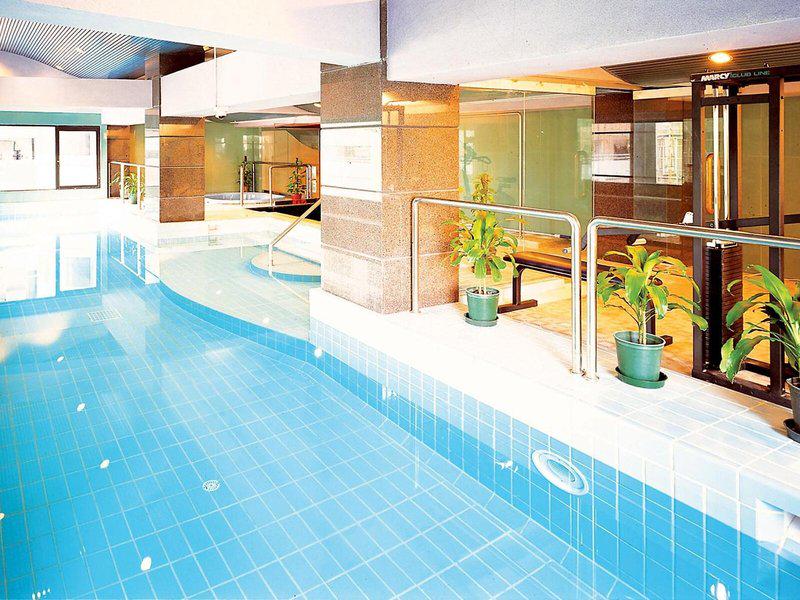 7EE0BC5C0B61ADAF0DC2E737A639541B