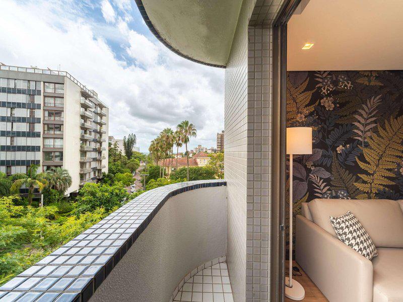 8F37A0A6CEBA14B52B5922E0925AE7B7