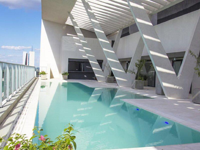 9EBA4114E1932A17FCDC2C2407C8E138