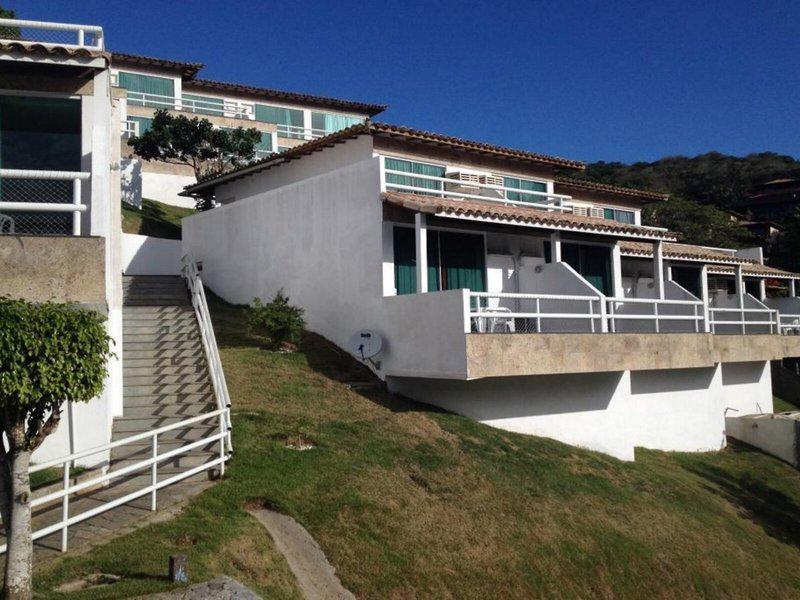 C4ED1288E1F84EBEADB60D9D68A2475E