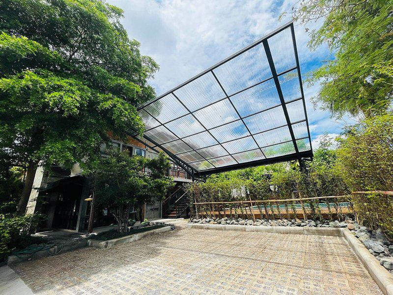 0017EFFB2178FF62A21C6AE1FDE01536