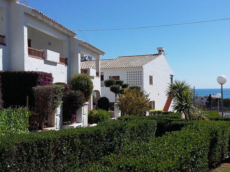 1B1FDA85EAC66A7F3824CAB174F40235