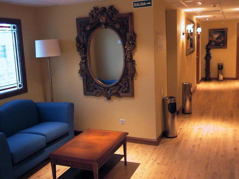 8C334DB17E1819B65C061B1ED8264DCF