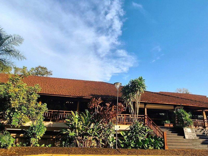 DA9EBF590402F85D3F36907F8080BF2D