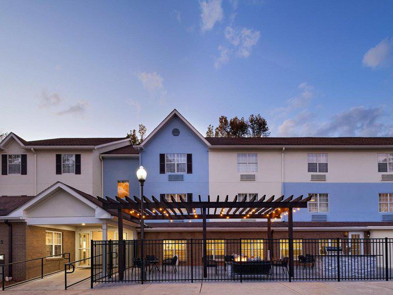 4221B74BC333592665893A910690D2CE