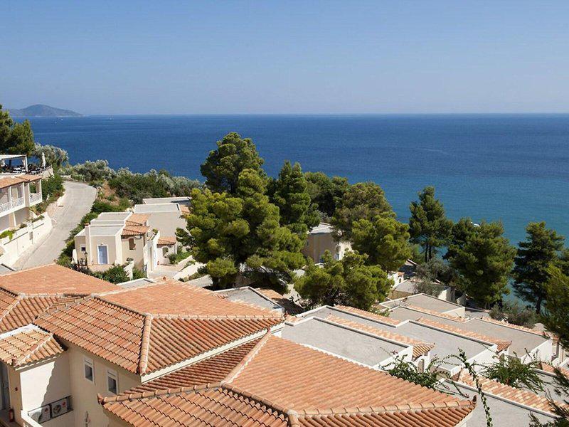 EFBF384C9FB42A2148D40DAFD0918B91