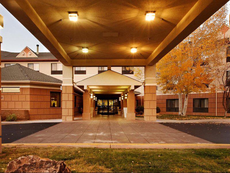 8B6B840B8E37CE836C1E8AC3A3645CE7