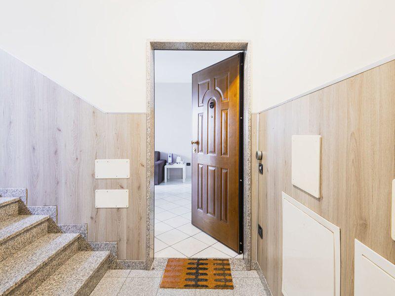 B99662098DDB44C2F1FEBA377B55E075