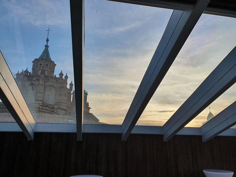 12C514BF3FDABF0F8B64FB7B2CF66102