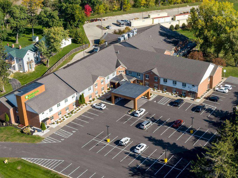 37EE6204F8A6D75656BA50EDD9917DB5