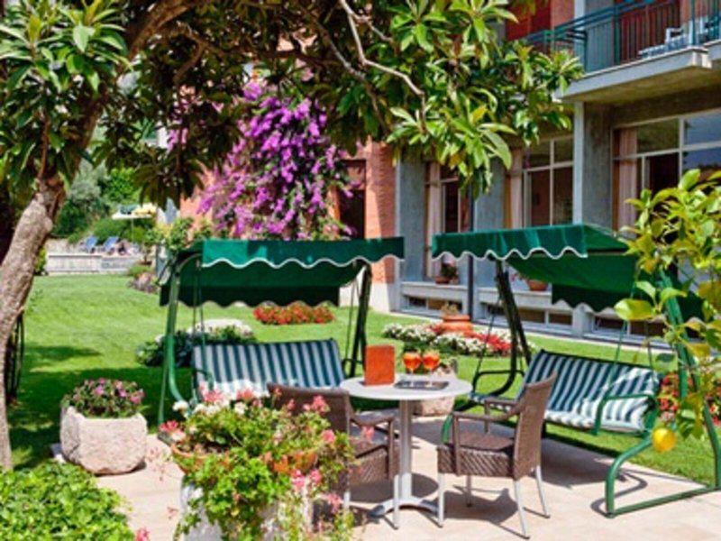 1C18AB058FEE066E2C16486C858E35D6