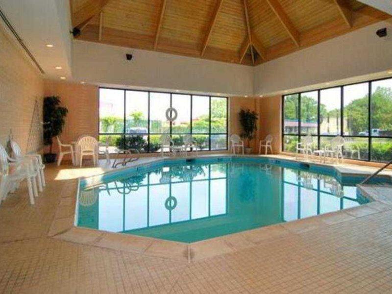 022ED67030165709D91608D2CEA75E57