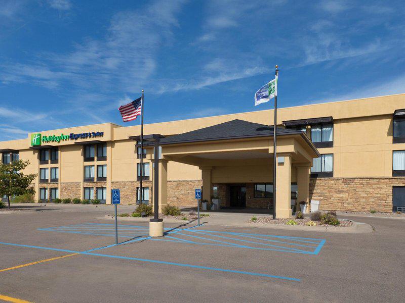 459FD241BD4430330F62E1459D970ED3