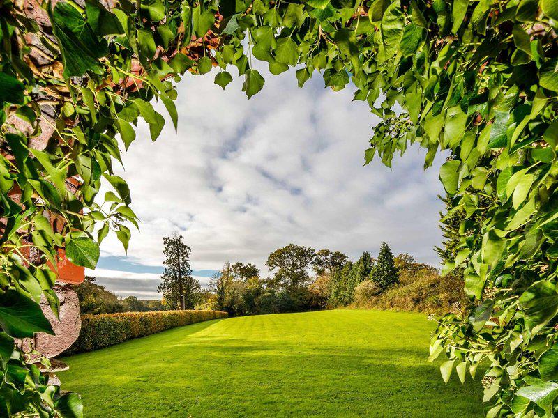 52F01F096A0CDEAA14A6BEC845F24F18