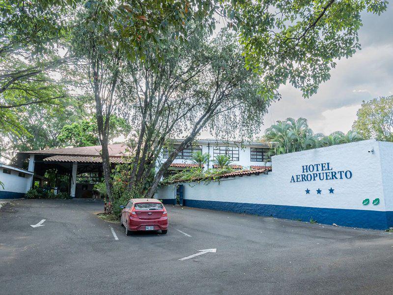 7057AB5950F0195A7093EC4D739A4BFF