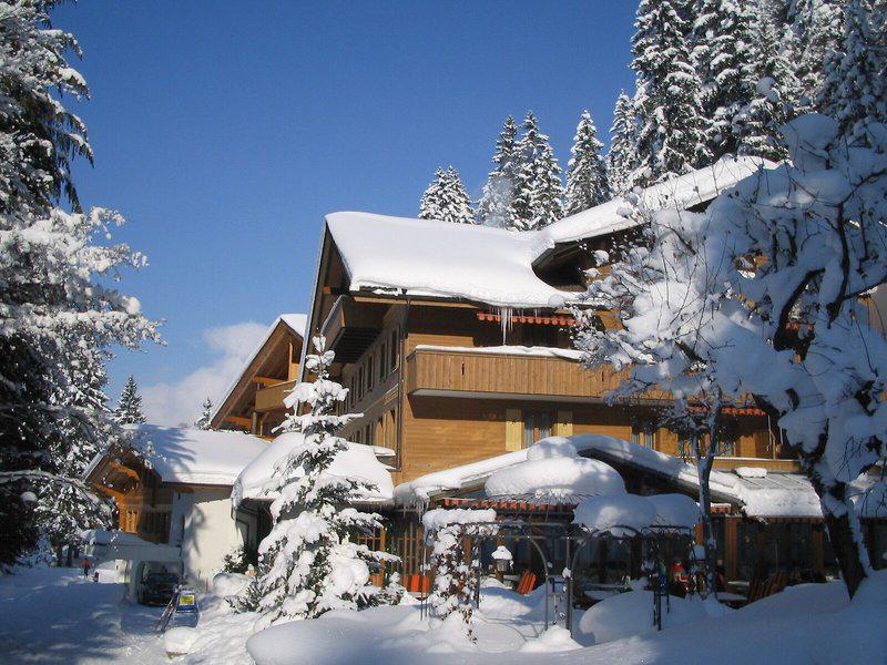 D711FB5DEE160C794334D6E6B87D80D0