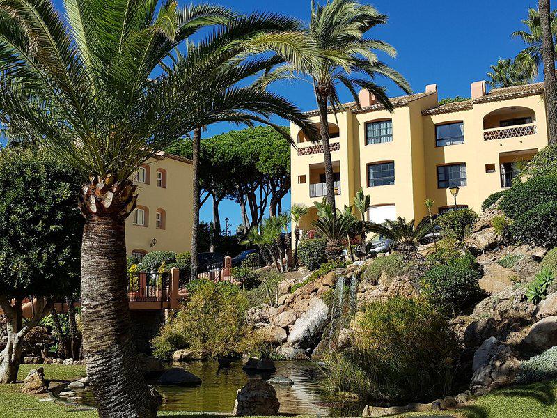 3F1DD79D34A684C1273C210F1E579FE1